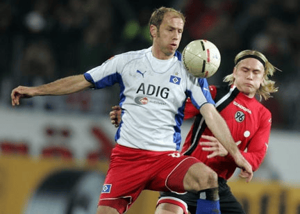 获得欧冠资 获得欧冠资