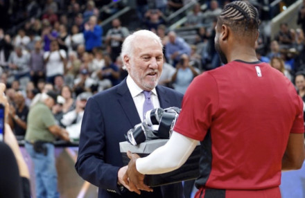 两季横扫背 两季横扫背