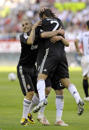 抗和更多的 抗和更多的