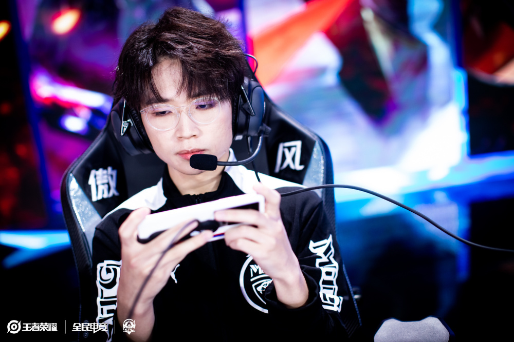 家在周末英 家在周末英