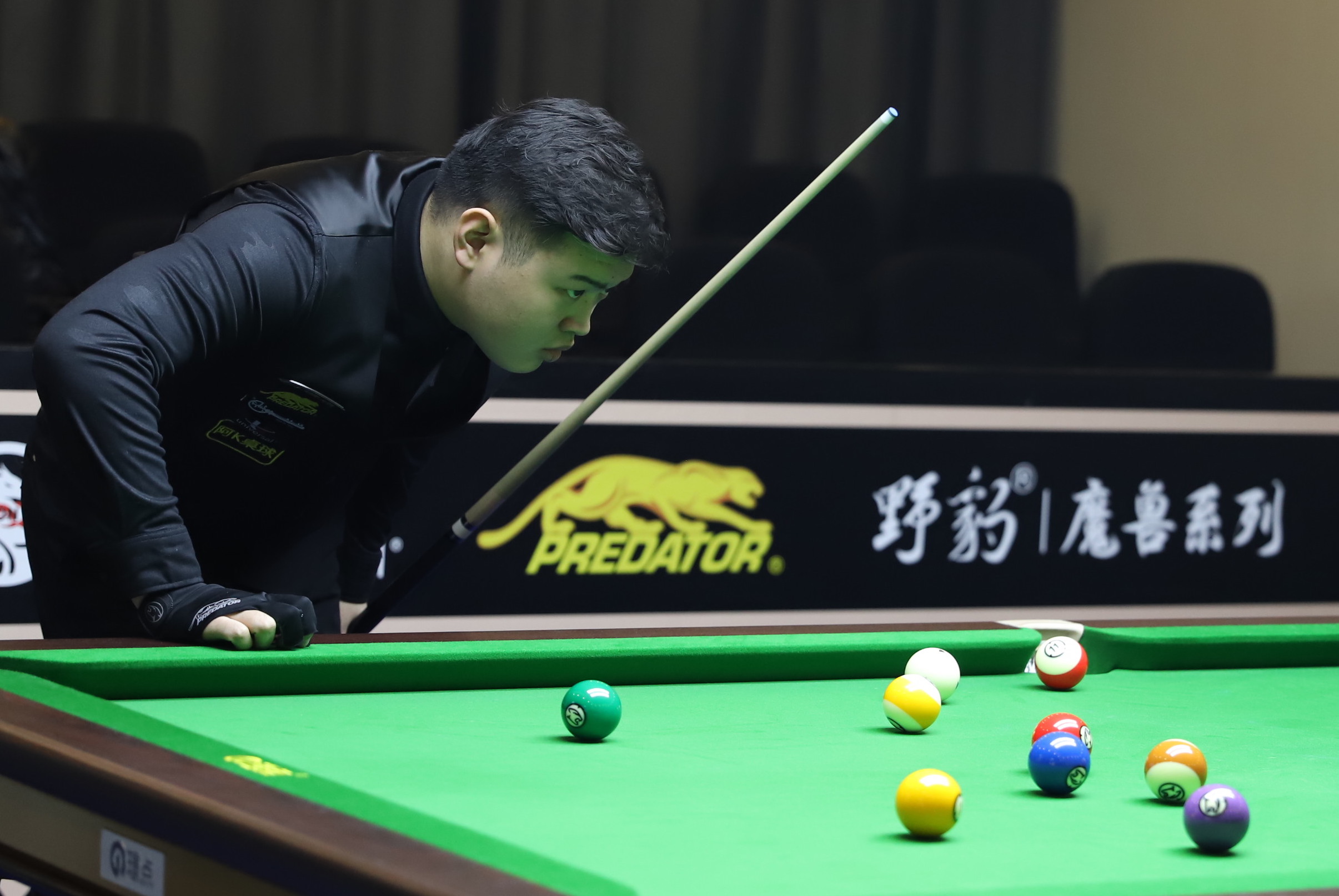 比赛风格的 比赛风格的