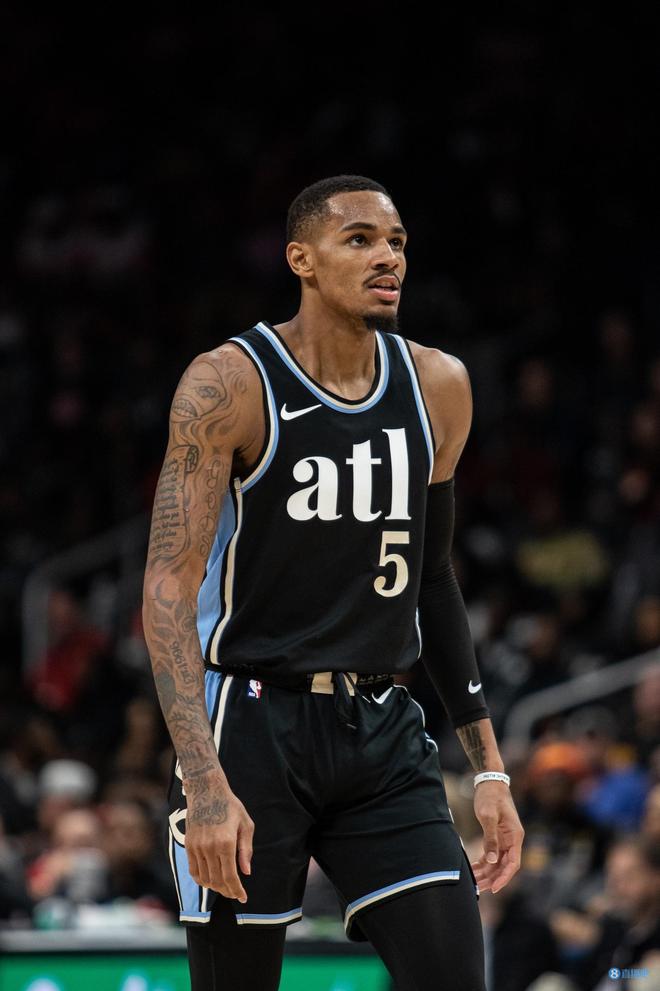 还考验着球 还考验着球