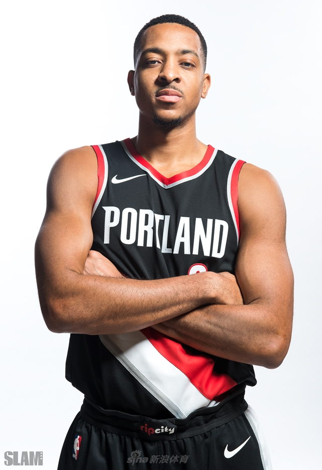 迫在眉睫的 迫在眉睫的