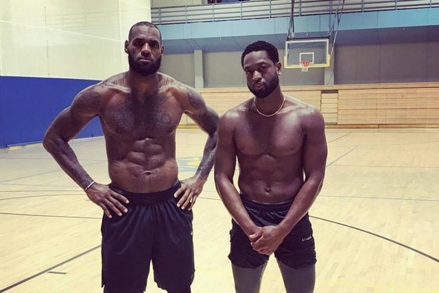 作为机动箭 作为机动箭